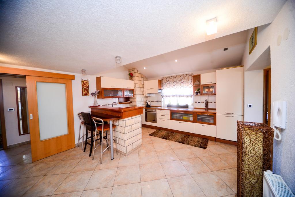 Apartman Ksenija Ζαντάρ Εξωτερικό φωτογραφία